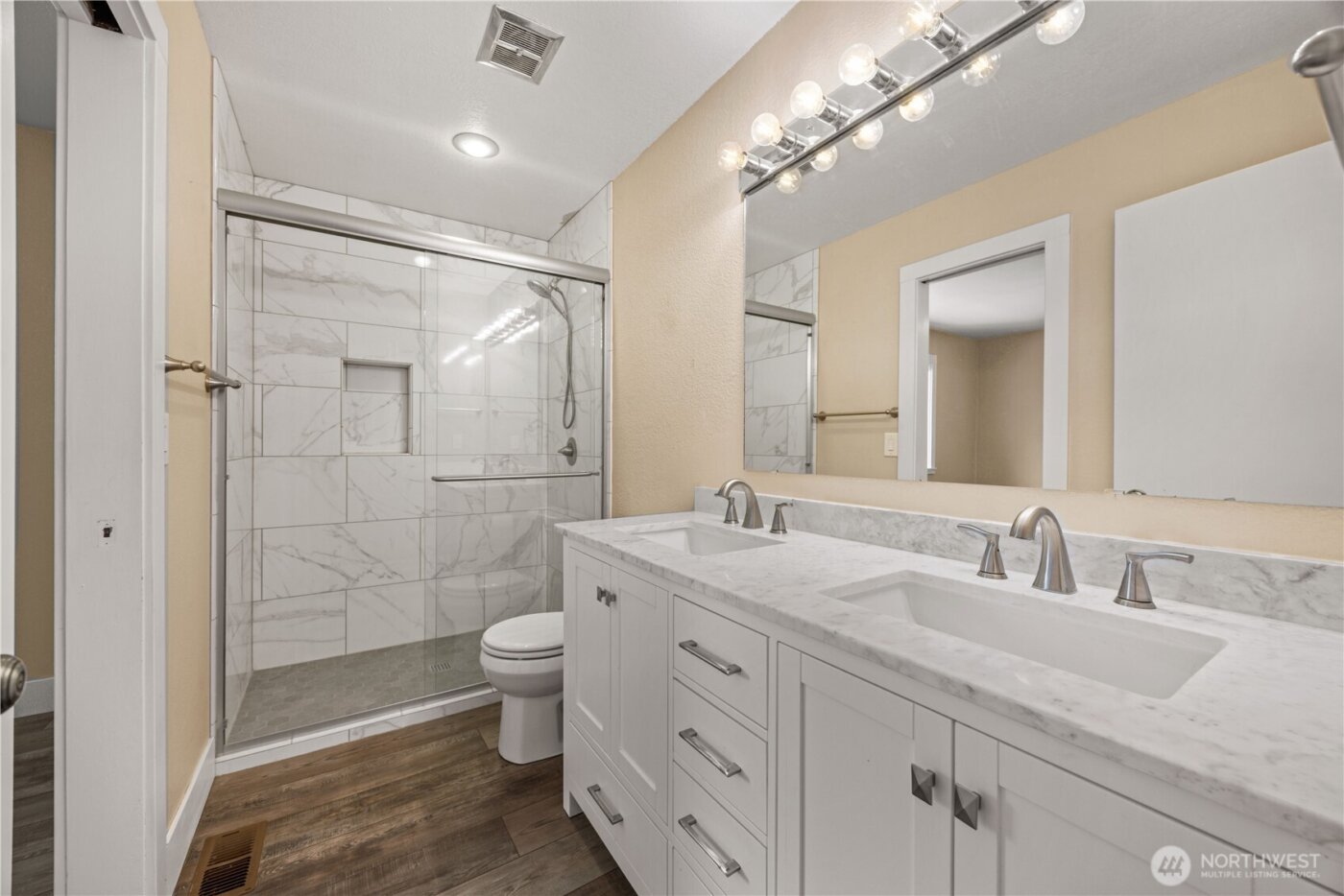 109 Pyramid Place , Chelan, WA 98816