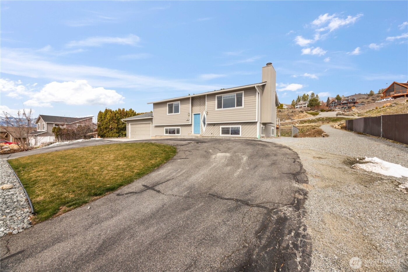 109 Pyramid Place , Chelan, WA 98816