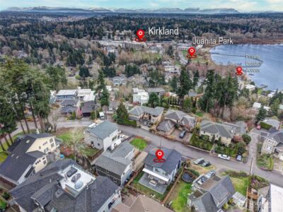 11855 89th Place NE, Kirkland, WA 98034 - Photo 2