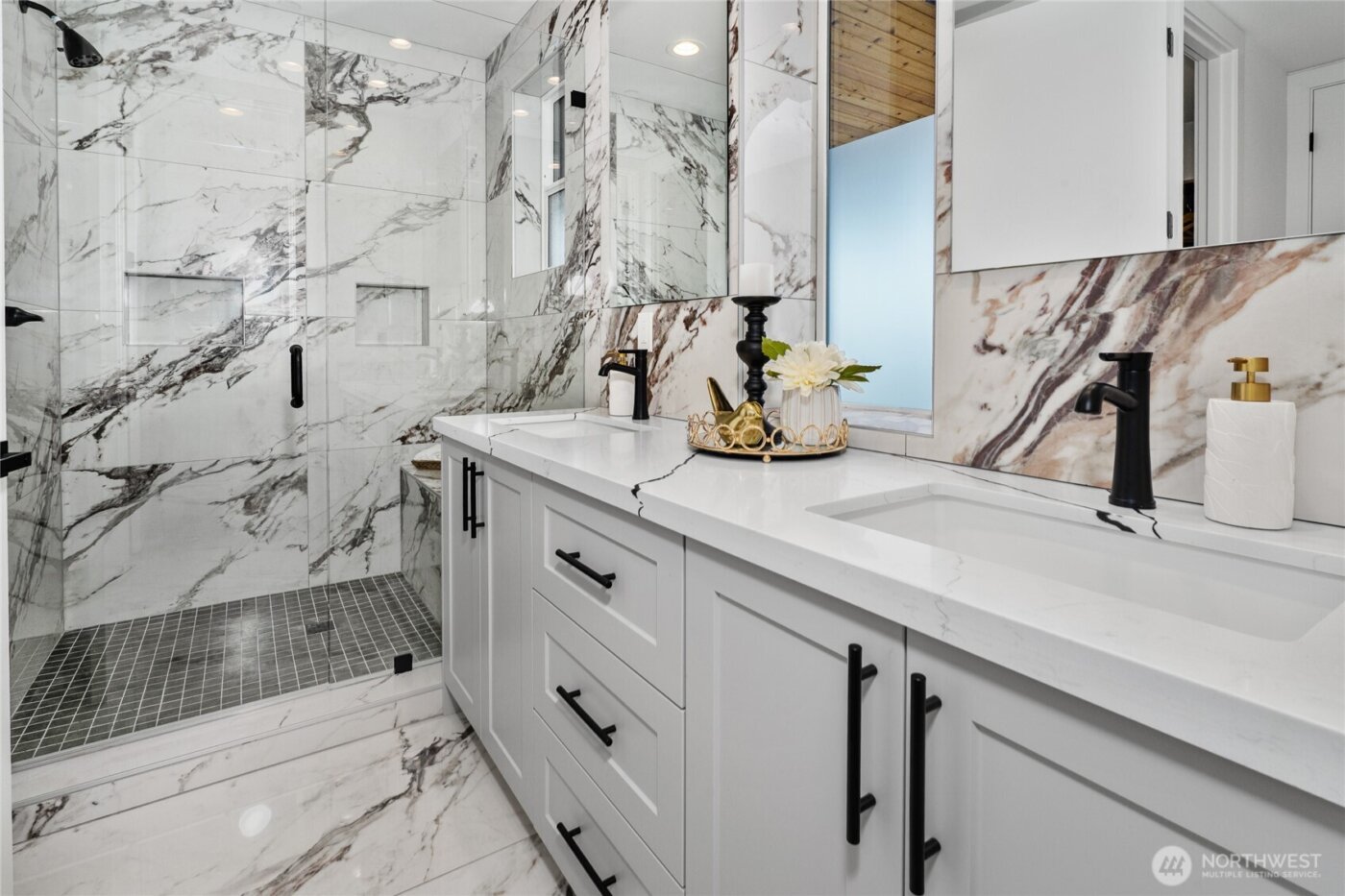 11855 89th Place NE, Kirkland, WA 98034