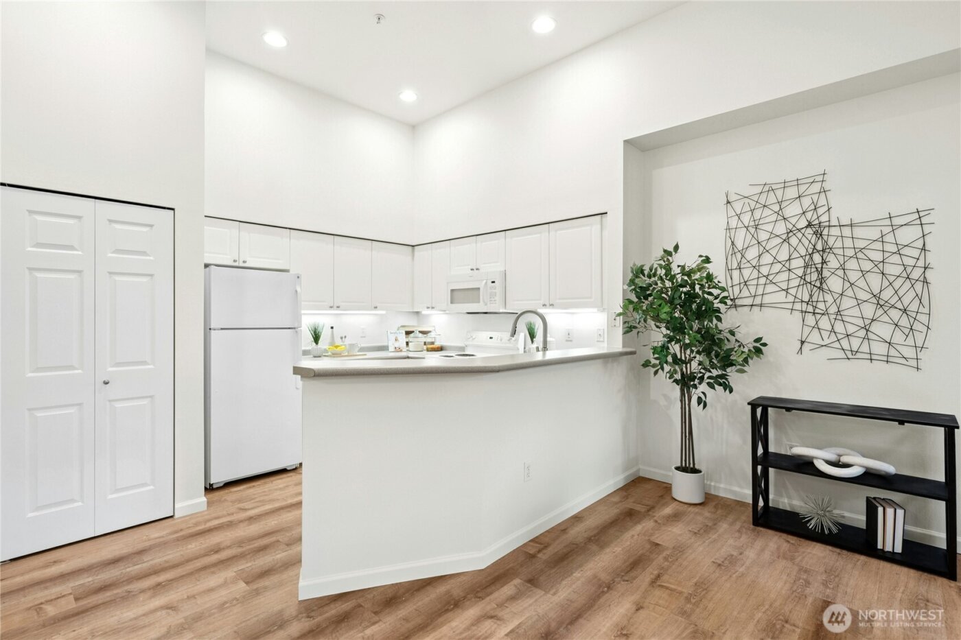 16125 Juanita Woodinville Way NE #2202, Bothell, WA 98011