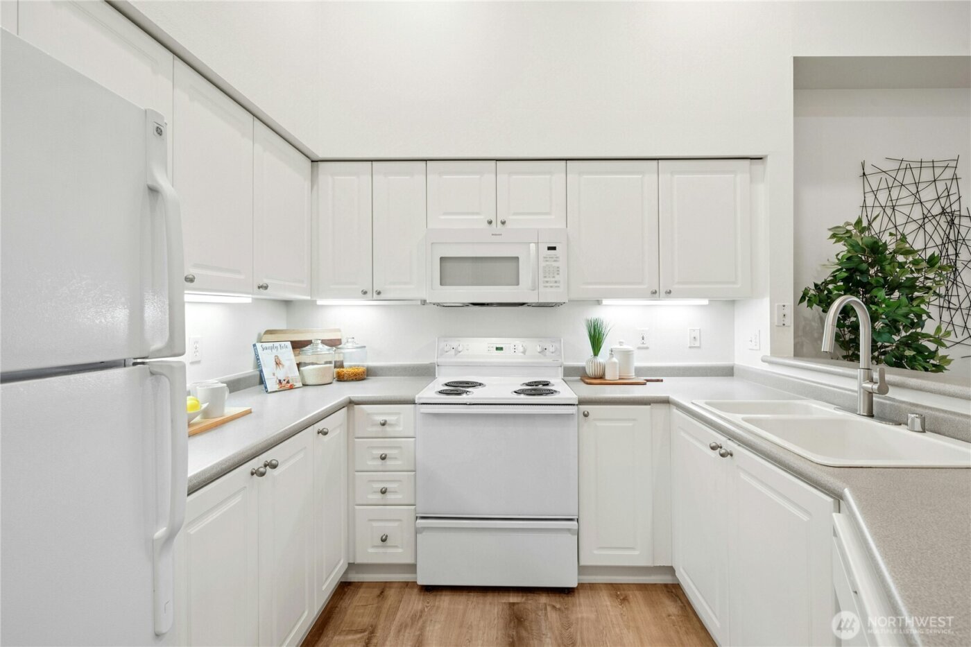 16125 Juanita Woodinville Way NE #2202, Bothell, WA 98011