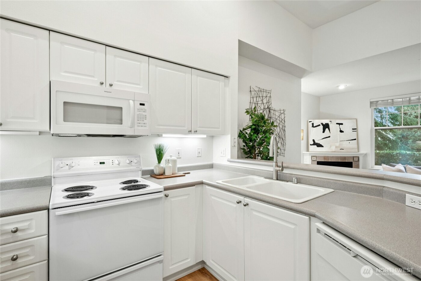 16125 Juanita Woodinville Way NE #2202, Bothell, WA 98011