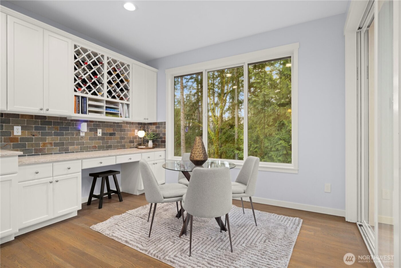 11727 165th Place NE, Redmond, WA 98052