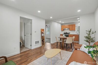 617 140th Street S #2, Tacoma, WA 98444 - Photo 2