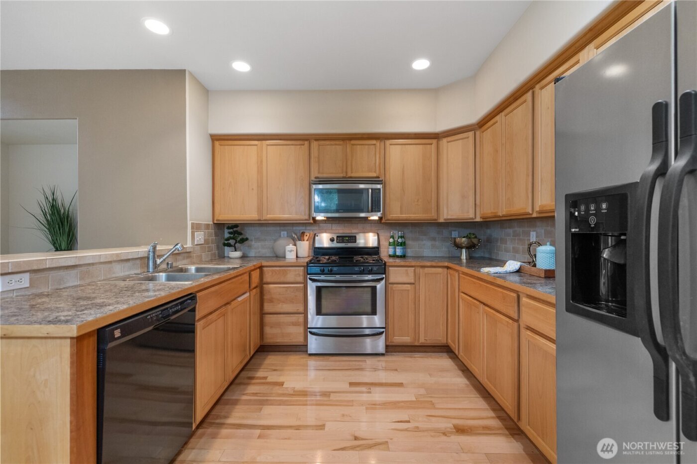 20228 11th Avenue W, Lynnwood, WA 98036