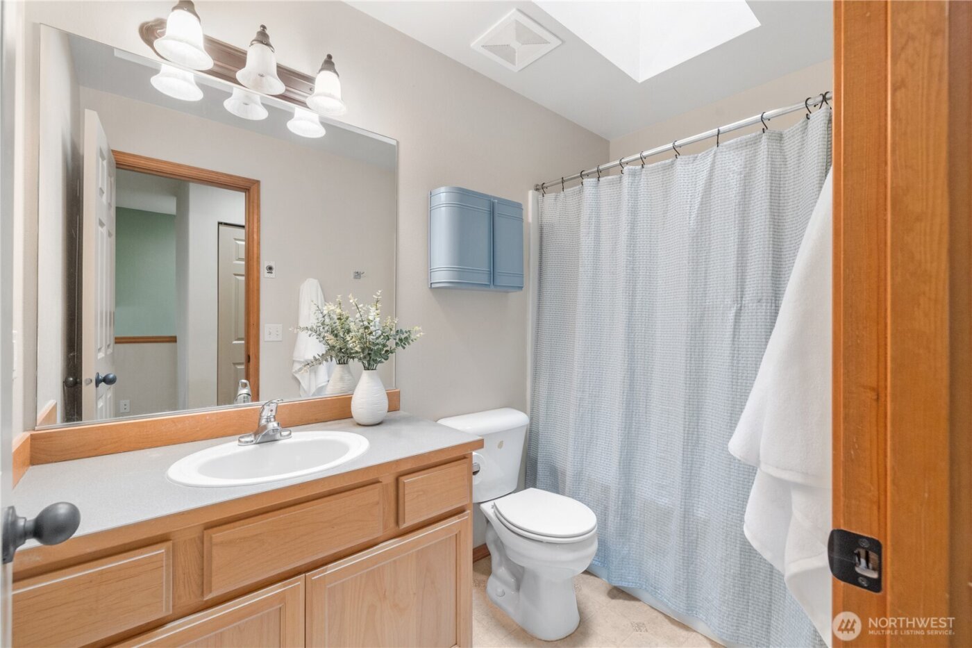 20228 11th Avenue W, Lynnwood, WA 98036