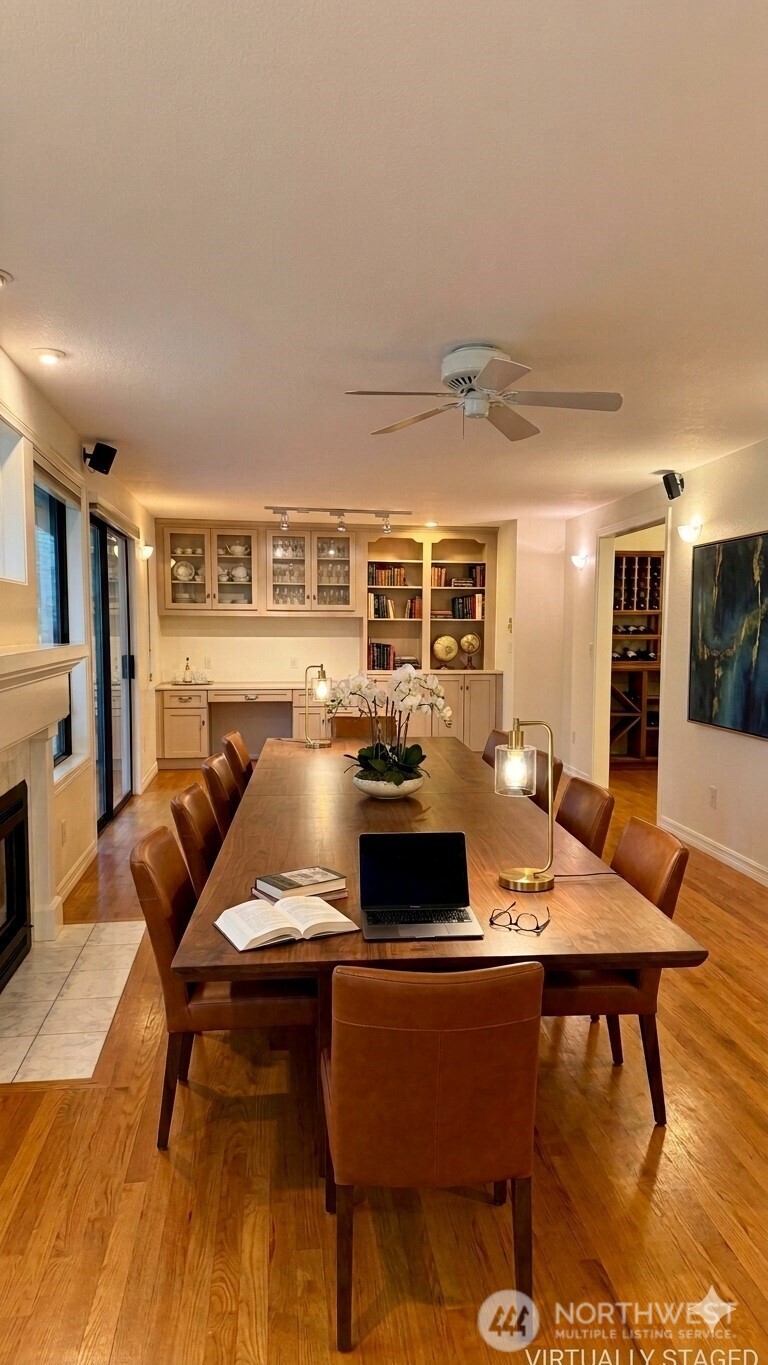 8844 SE 37th Street , Mercer Island, WA 98040