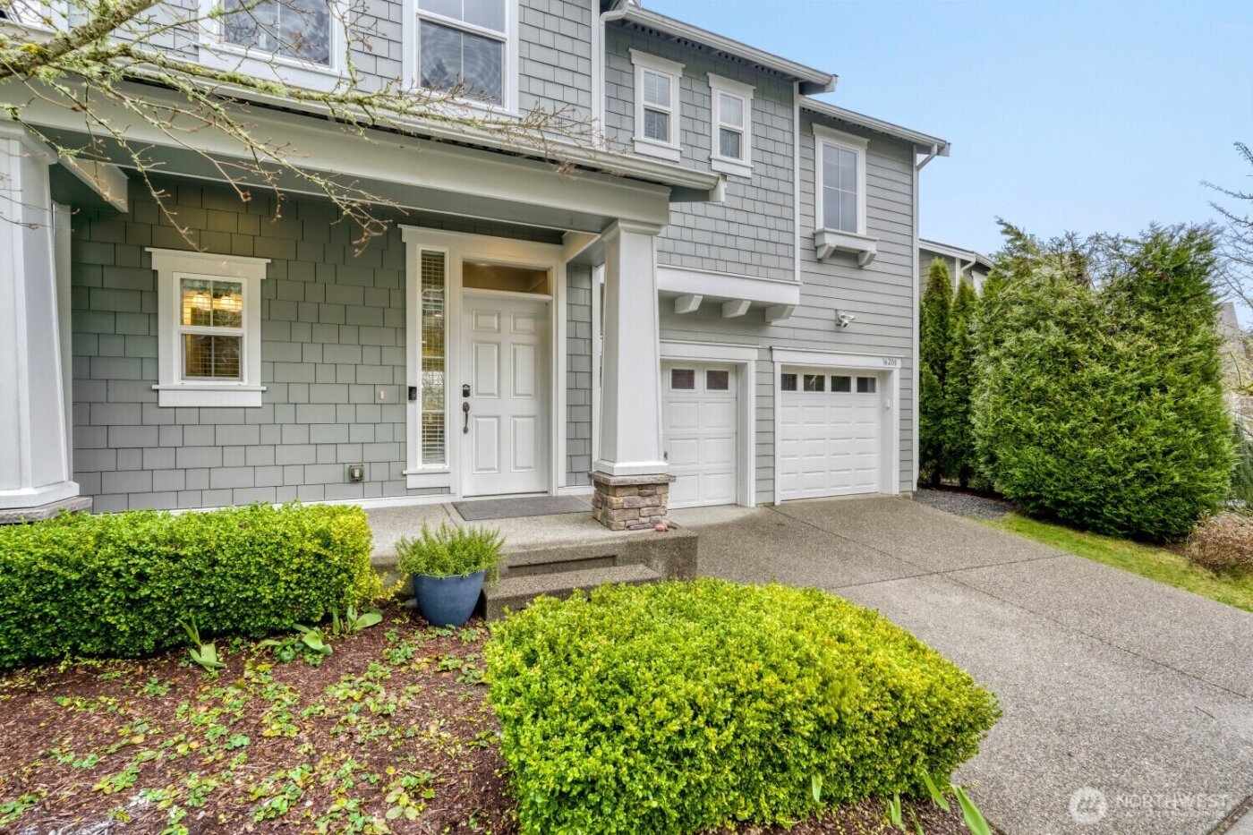 16208 SE 51st Place , Bellevue, WA 98006