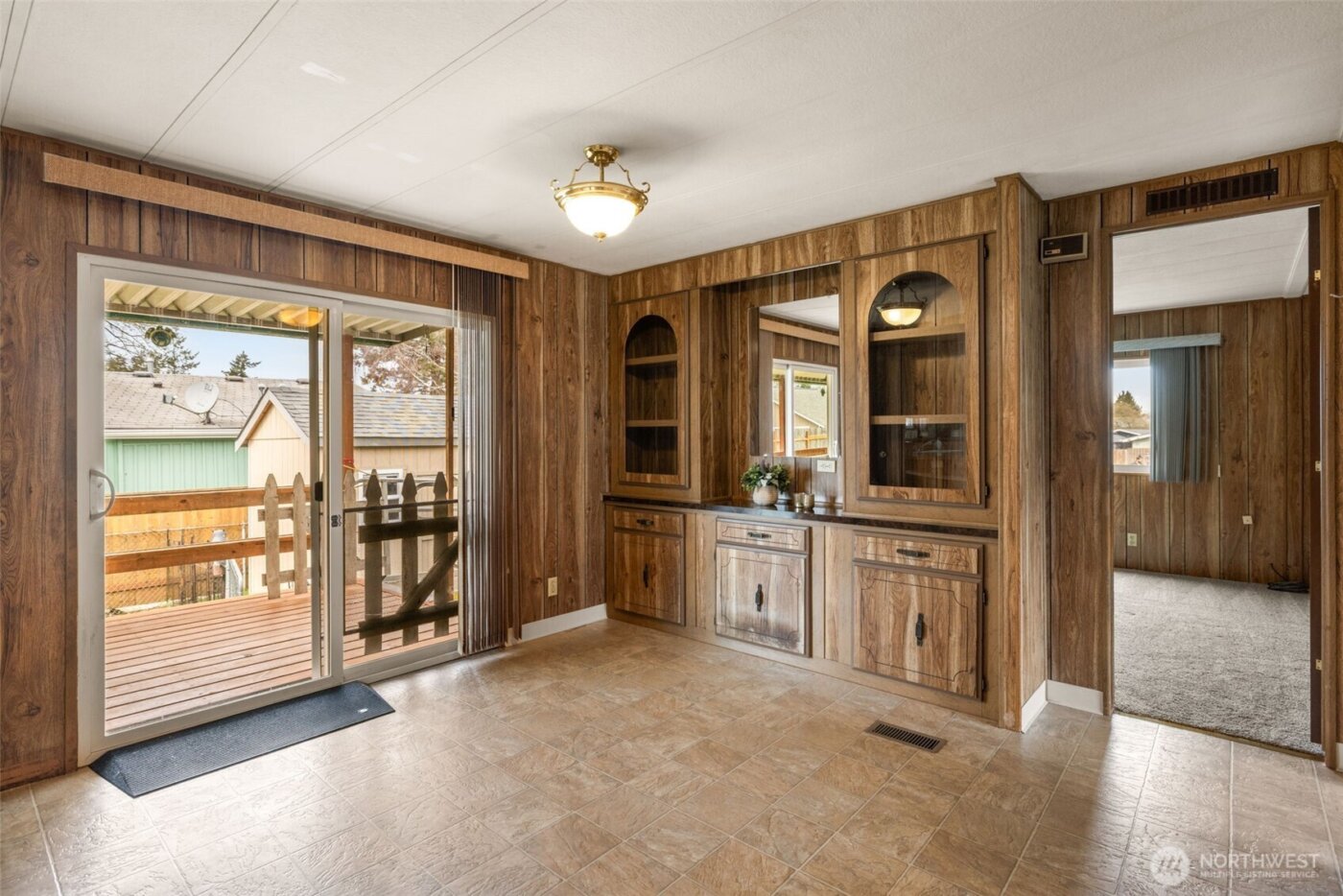 2119 S 252nd Street , Des Moines, WA 98198