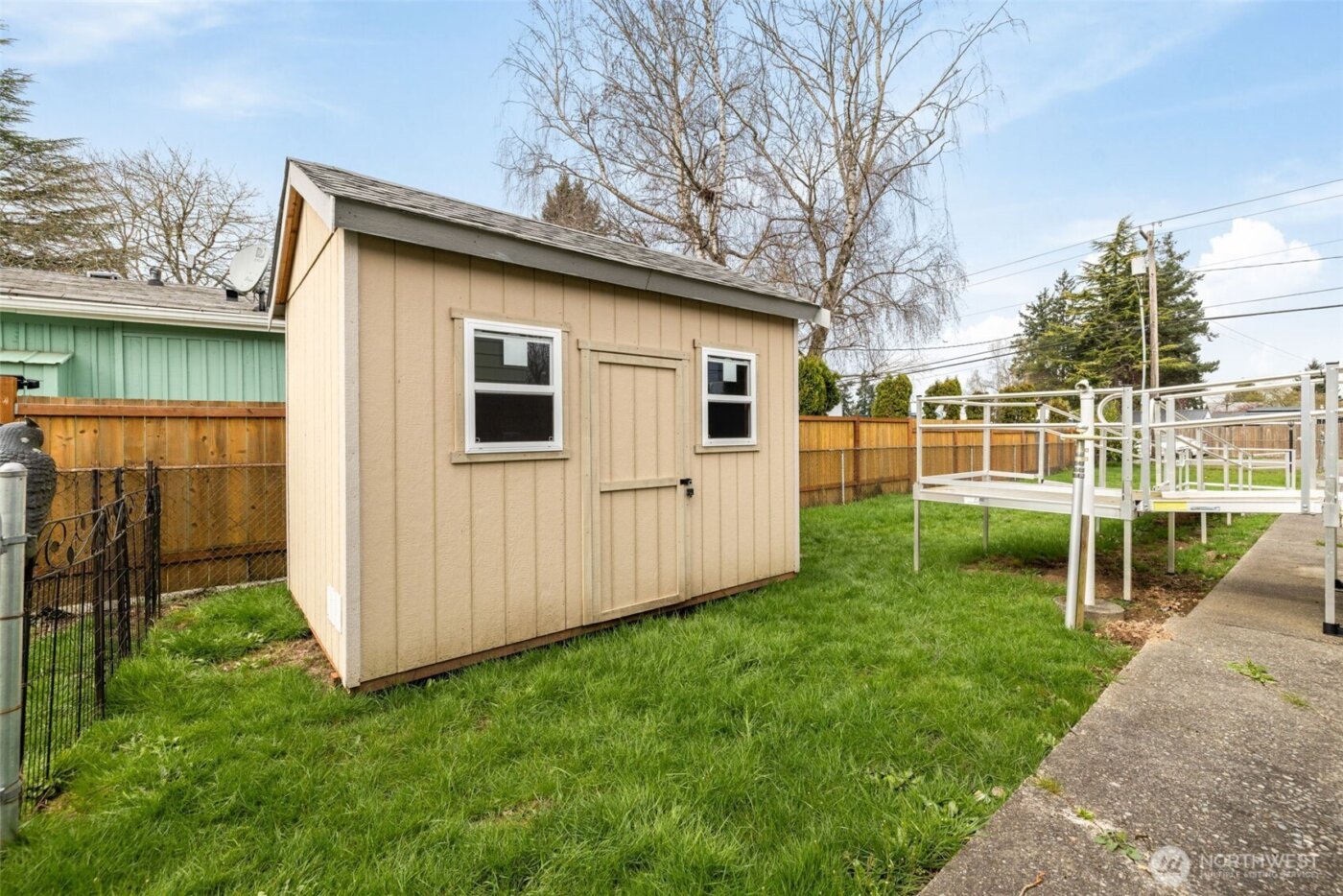 2119 S 252nd Street , Des Moines, WA 98198