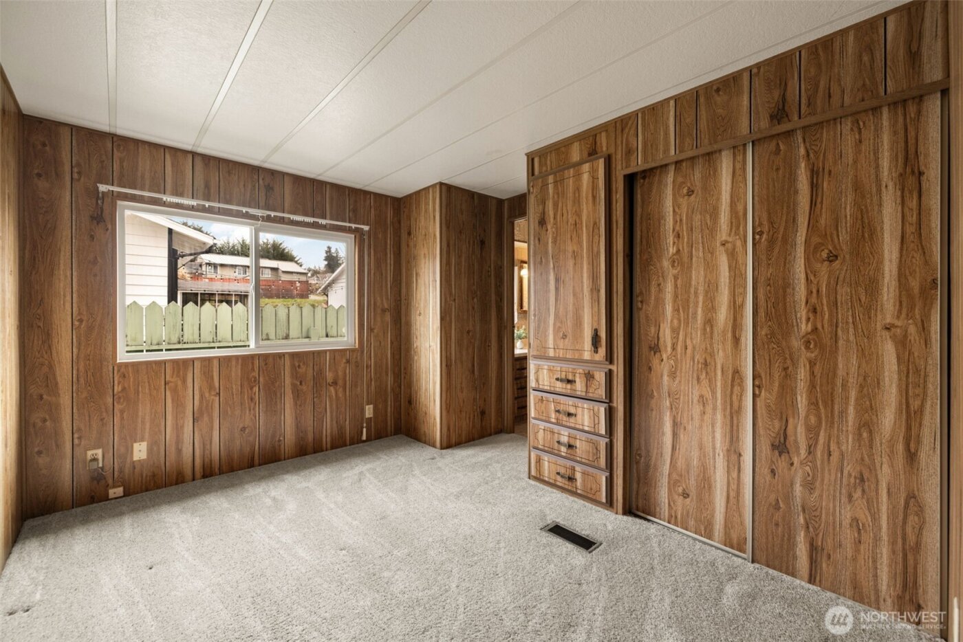 2119 S 252nd Street , Des Moines, WA 98198