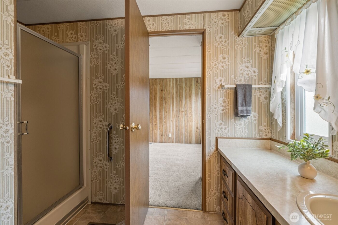 2119 S 252nd Street , Des Moines, WA 98198