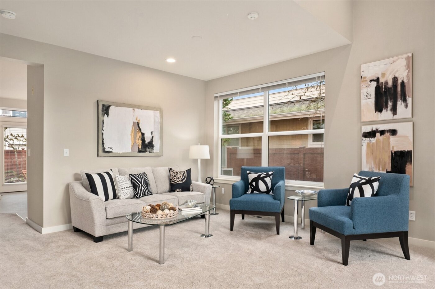 15620 NE 91st Way #B902, Redmond, WA 98052