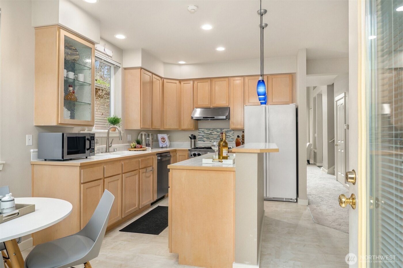 15620 NE 91st Way #B902, Redmond, WA 98052