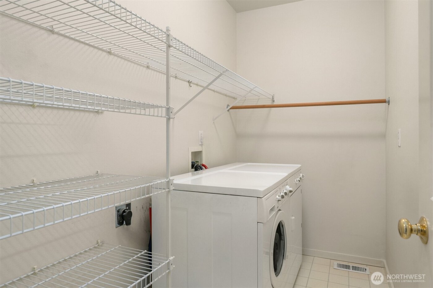 15620 NE 91st Way #B902, Redmond, WA 98052