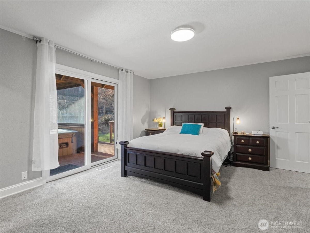 4154 MT Brynion Rd , Kelso, WA 98626