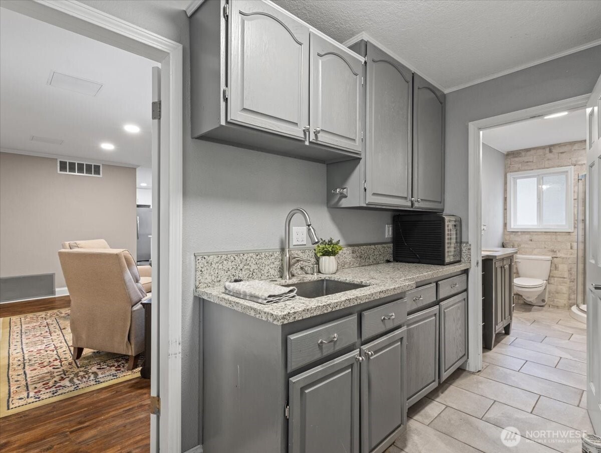 4154 MT Brynion Rd , Kelso, WA 98626