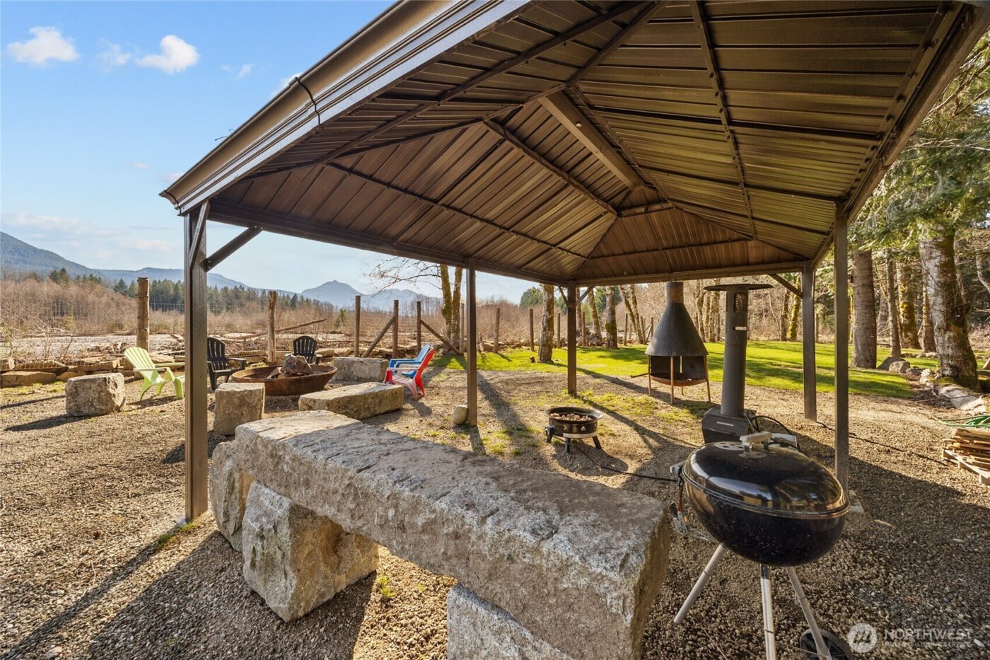 104 Luna Lane , Packwood, WA 98361