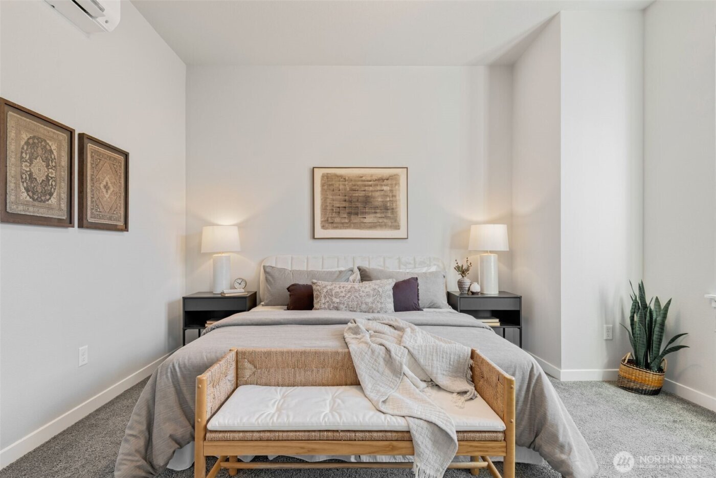 8321 NE 176th Court #104, Kenmore, WA 98028