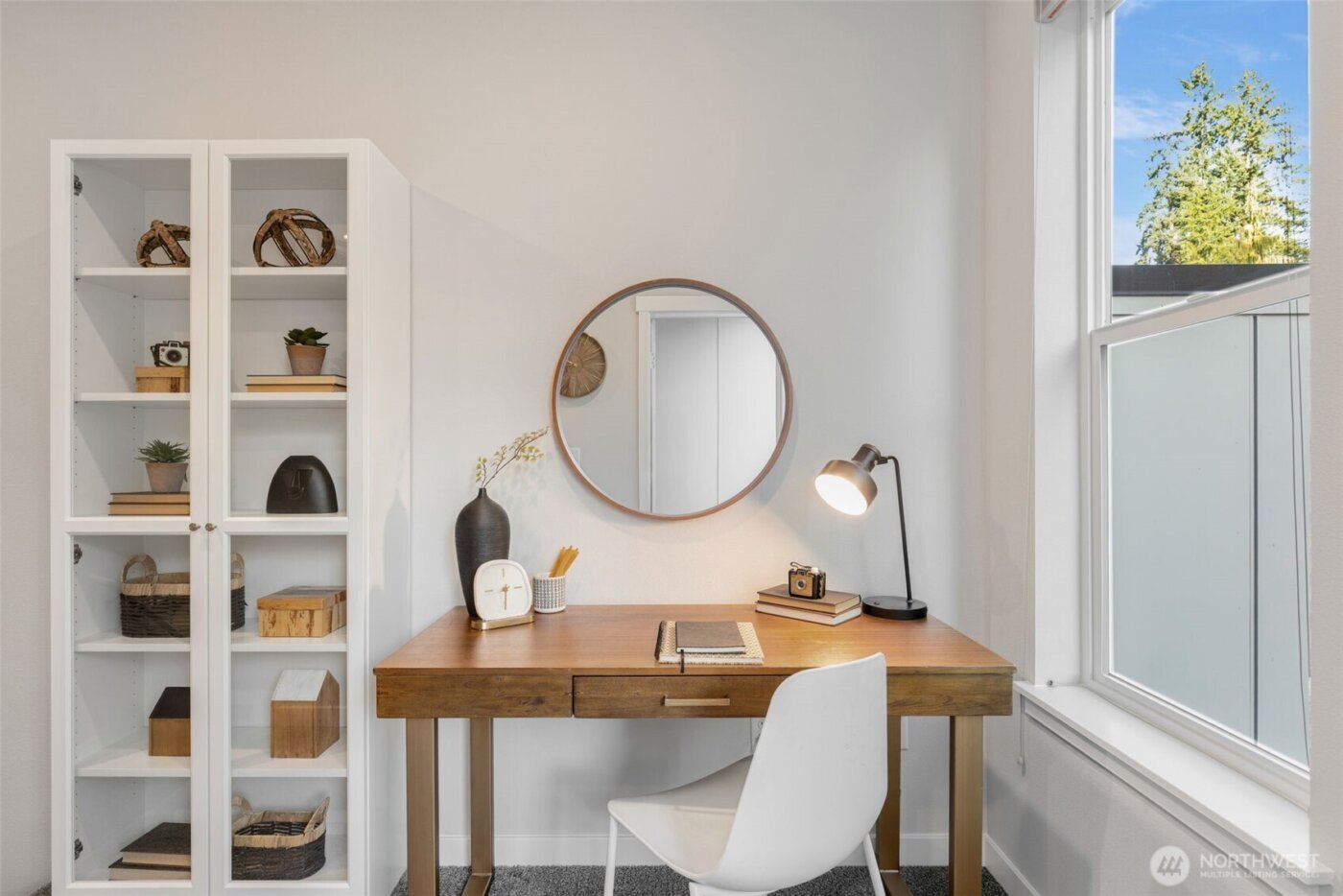 8321 NE 176th Court #104, Kenmore, WA 98028