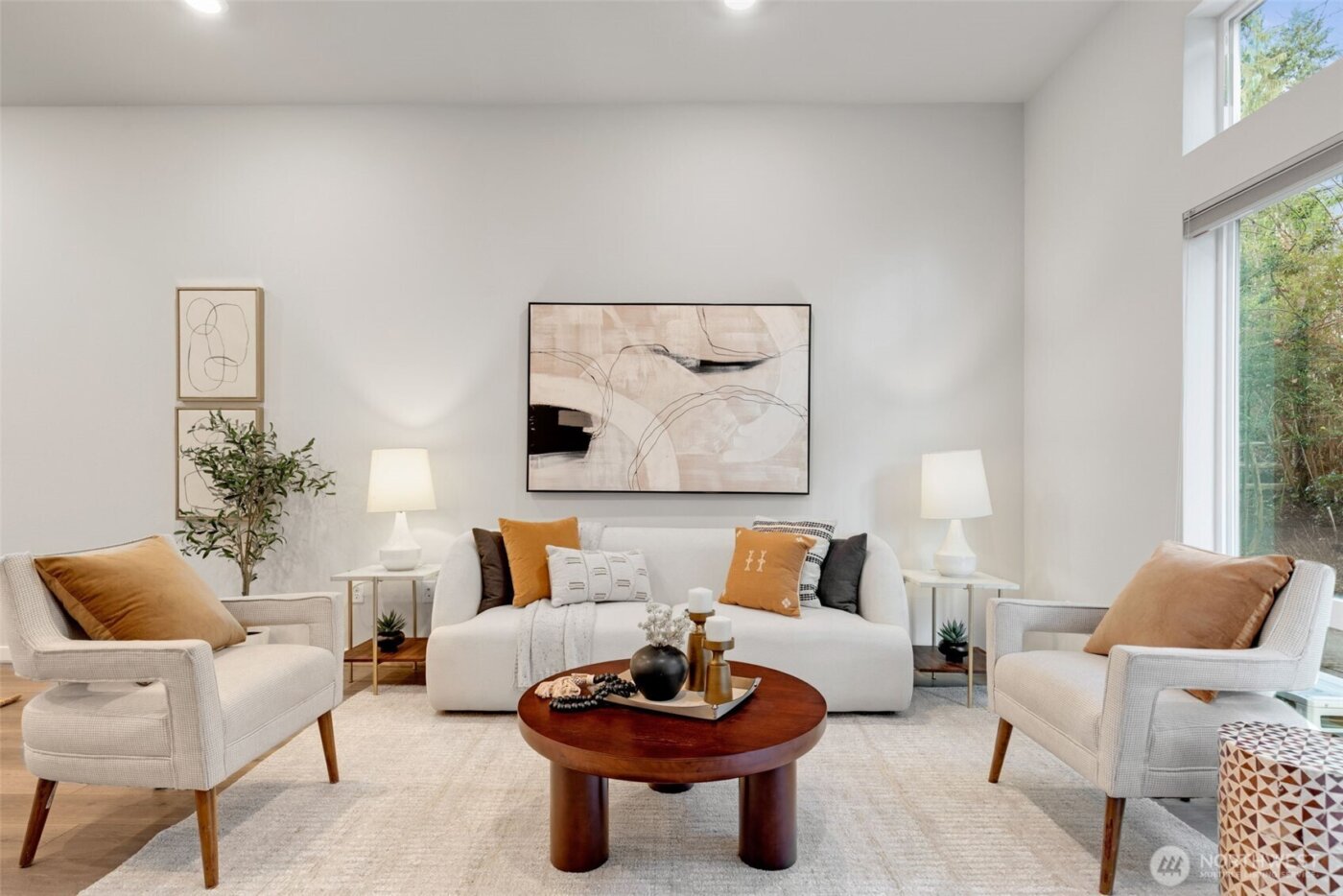 8321 NE 176th Court #104, Kenmore, WA 98028