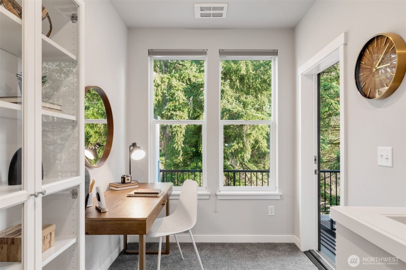 8321 NE 176th Court #104, Kenmore, WA 98028