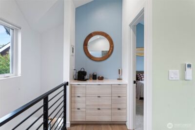 3013 61st Avenue SW, Seattle, WA 98116 - Photo 9