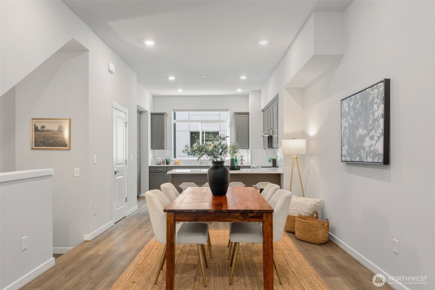 8321 NE 176th Court #104, Kenmore, WA 98028