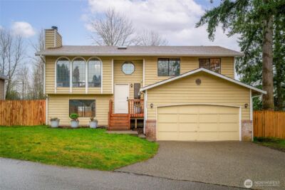 4225 SW 337th Place , Federal Way, WA 98023