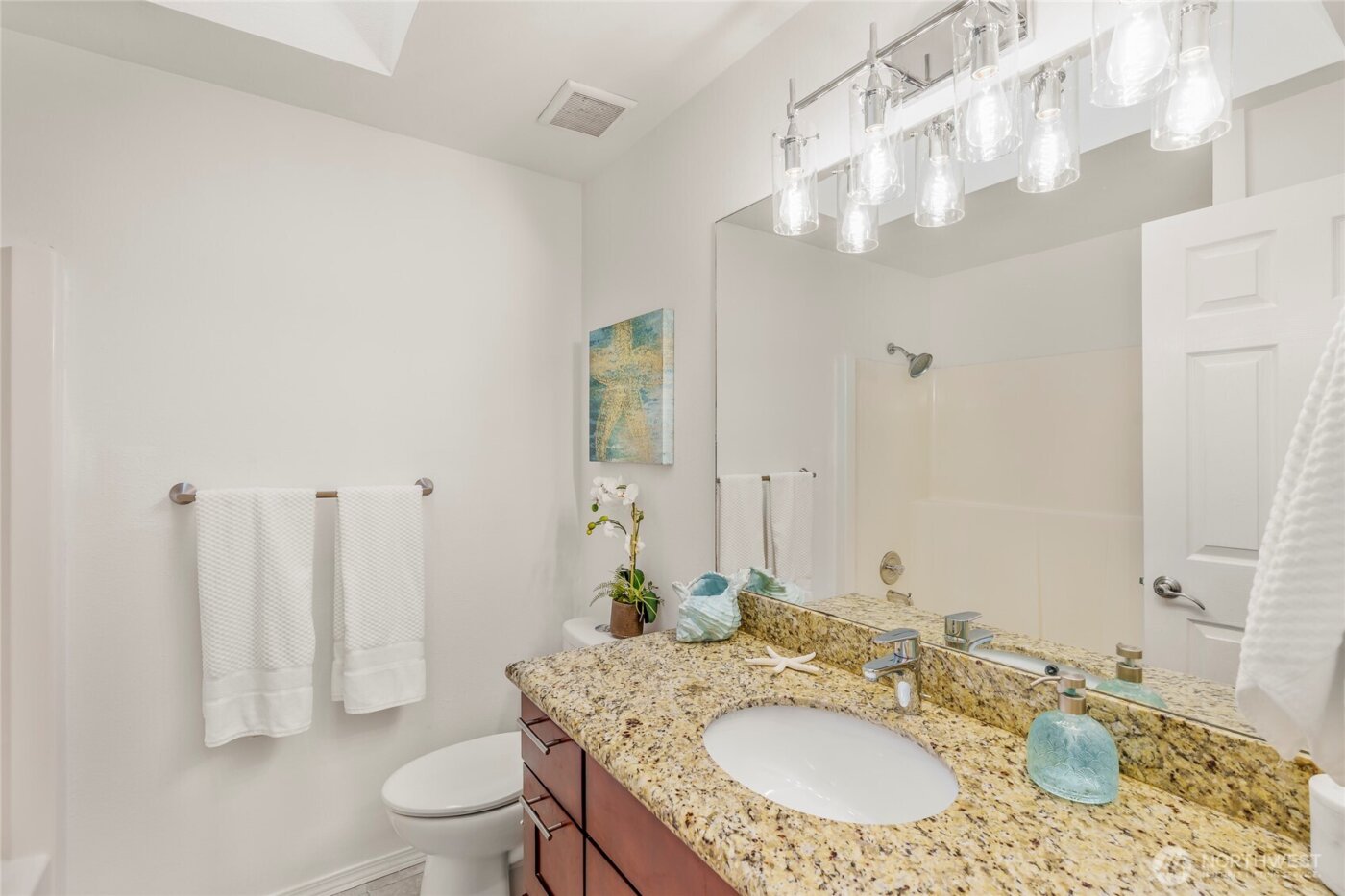 4225 SW 337th Place , Federal Way, WA 98023