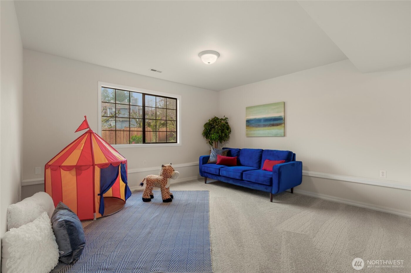 4225 SW 337th Place , Federal Way, WA 98023