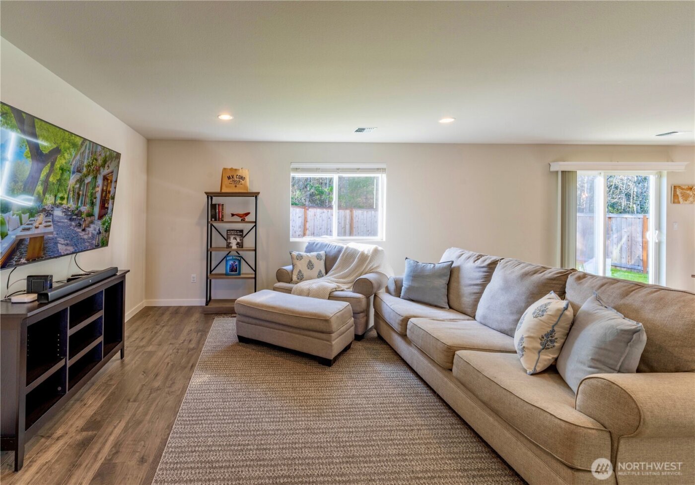 120 Valley Creek Drive , Port Angeles, WA 98362