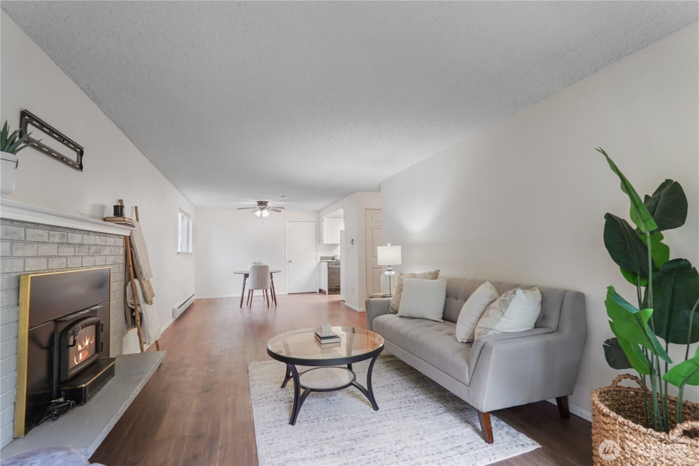 70 E Huckleberry Drive , Grapeview, WA 98546
