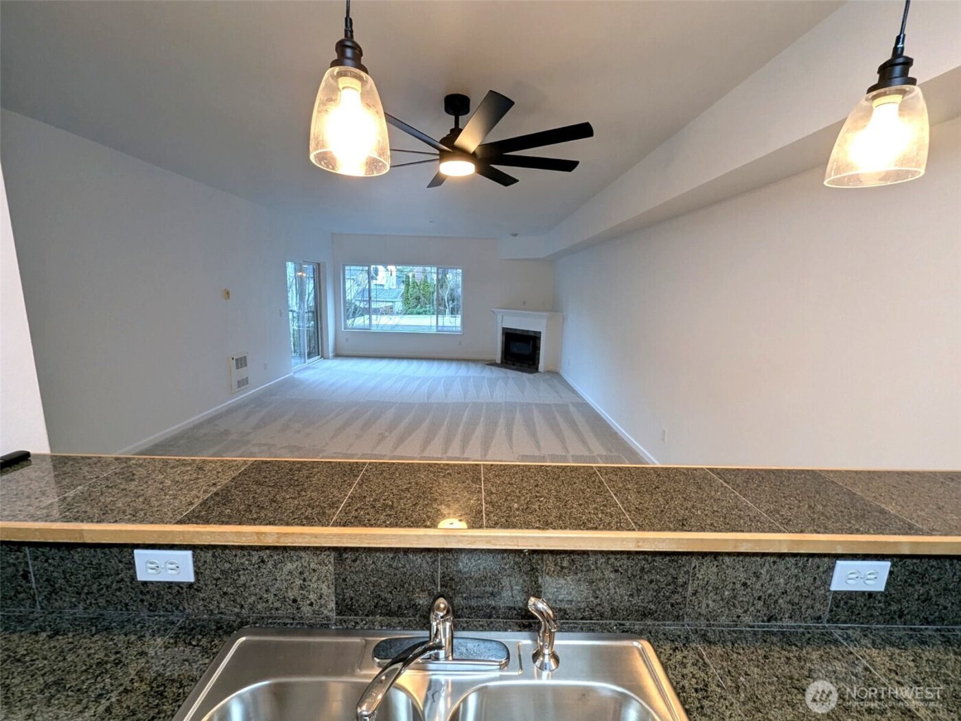 15000 Juanita Drive NE #403, Kenmore, WA 98028