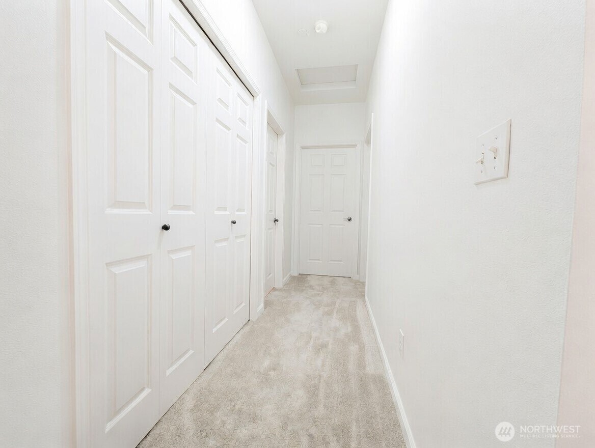 15000 Juanita Drive NE #403, Kenmore, WA 98028