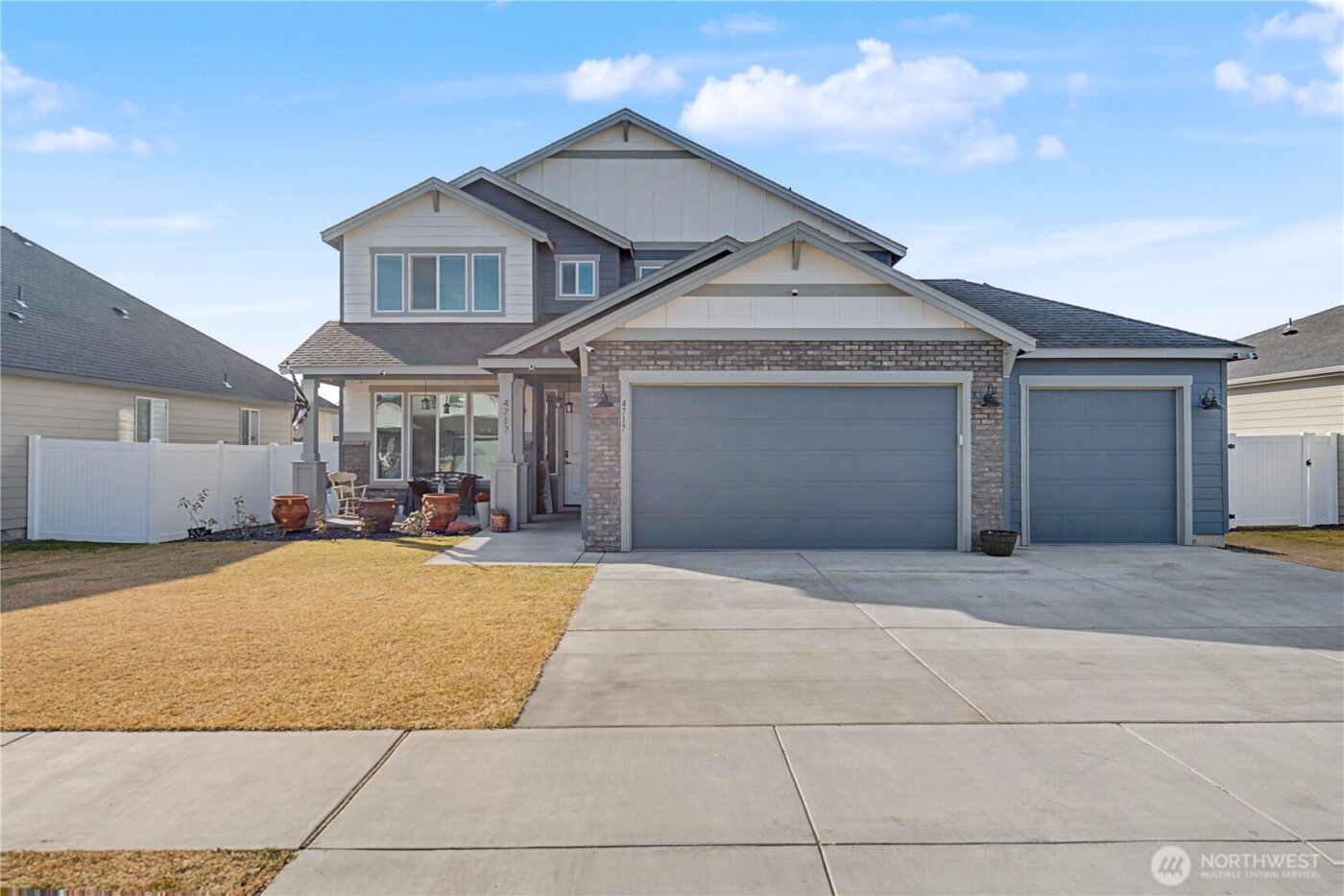 4717 W Thrush Street , Moses Lake, WA 98837