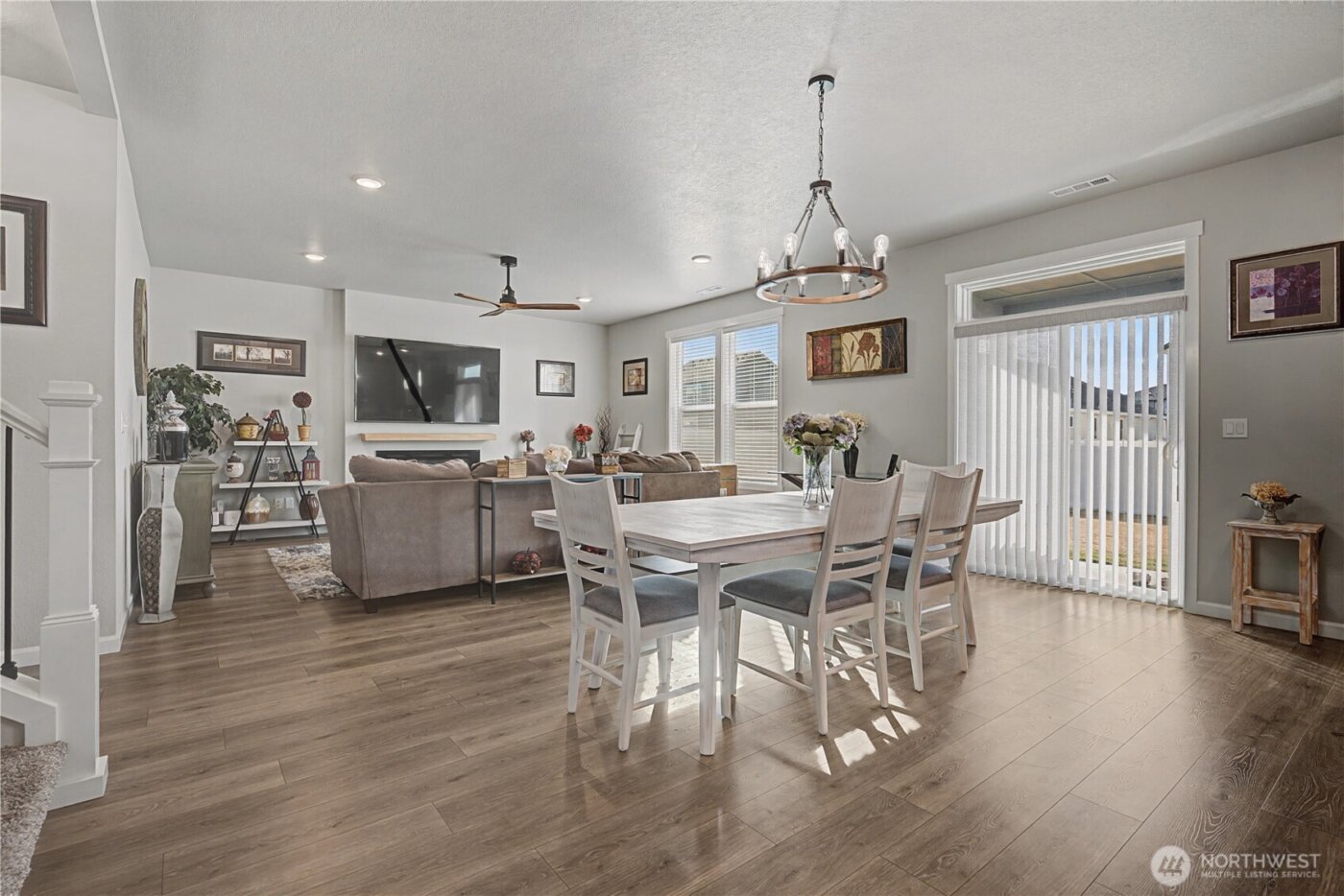 4717 W Thrush Street , Moses Lake, WA 98837