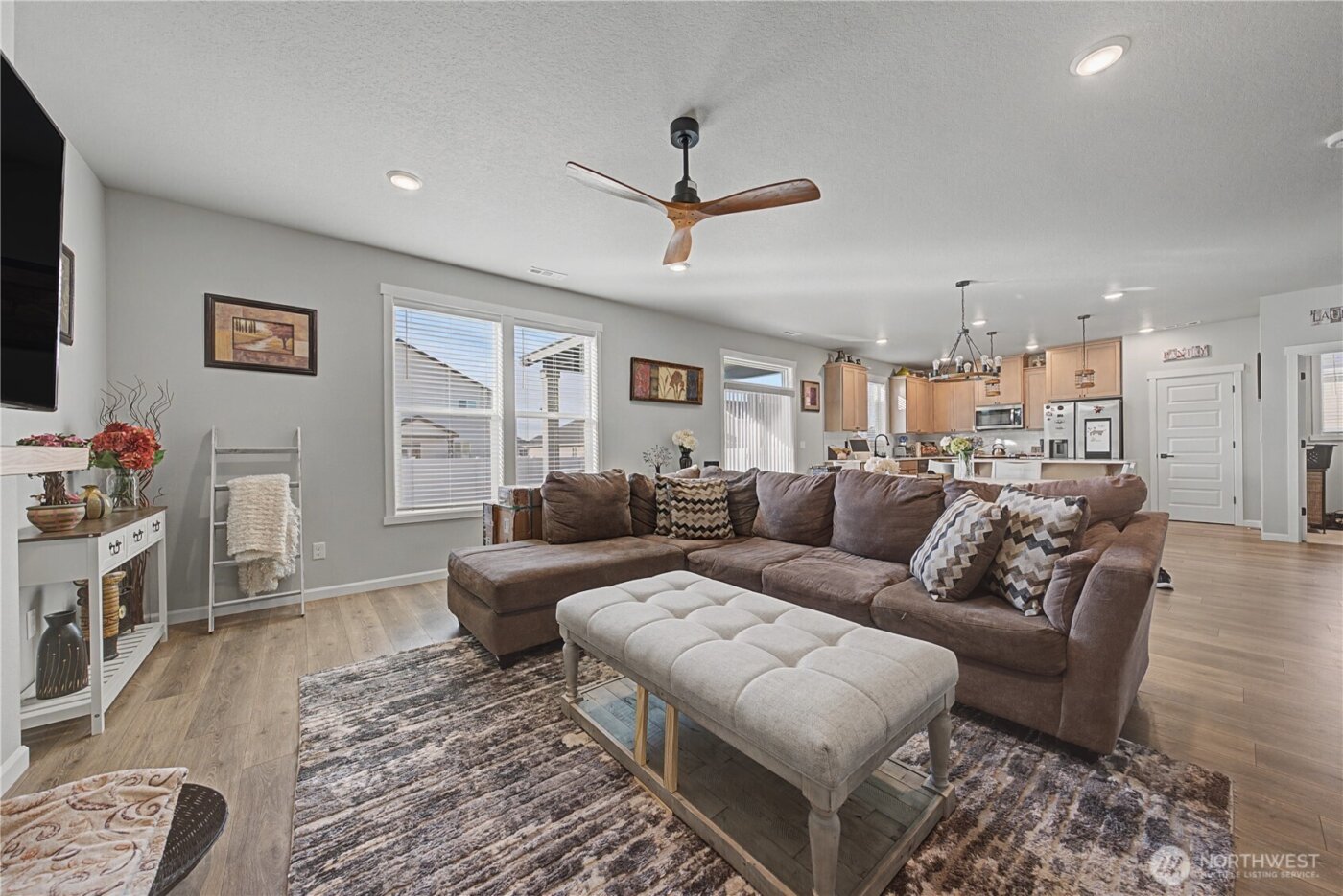 4717 W Thrush Street , Moses Lake, WA 98837