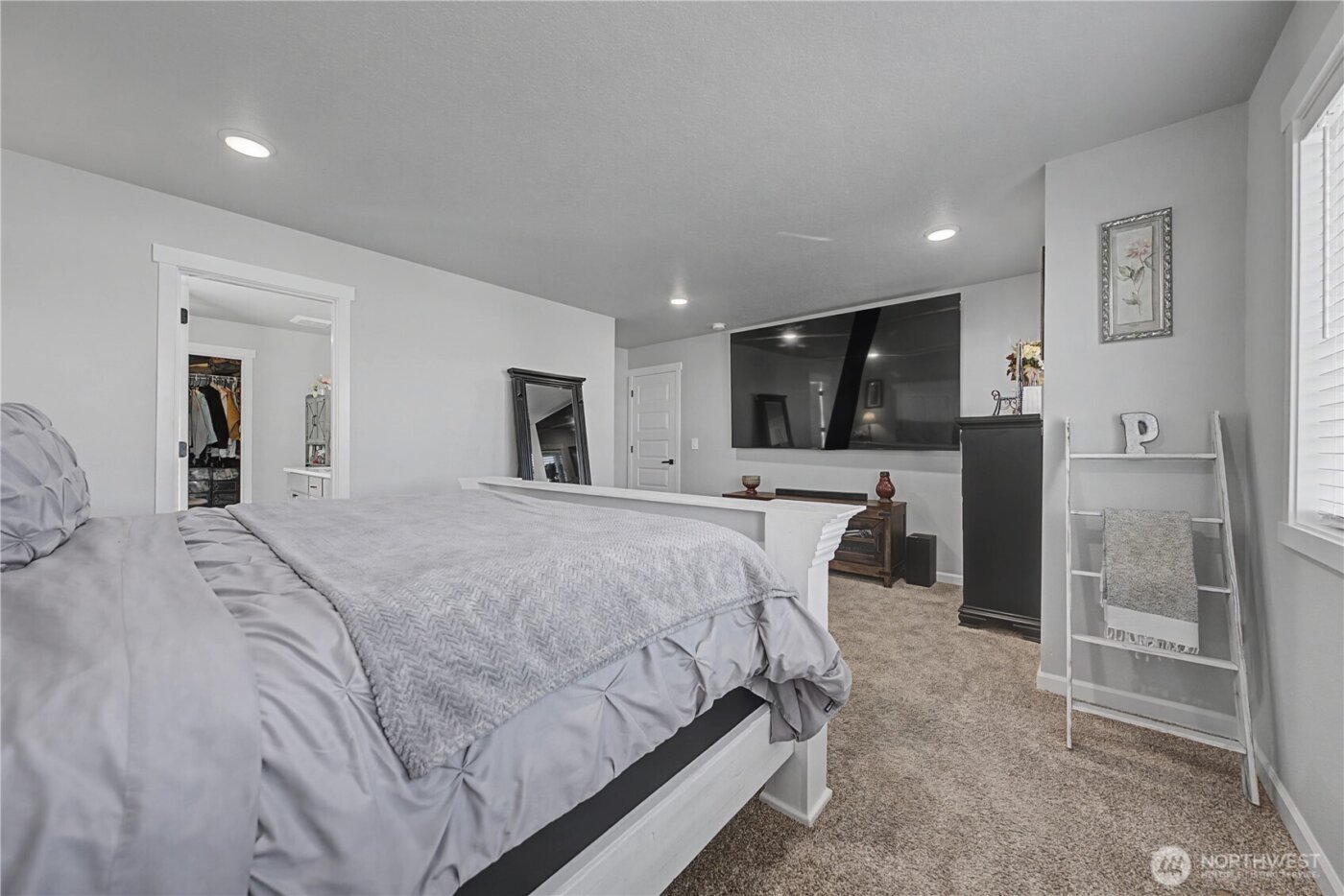 4717 W Thrush Street , Moses Lake, WA 98837