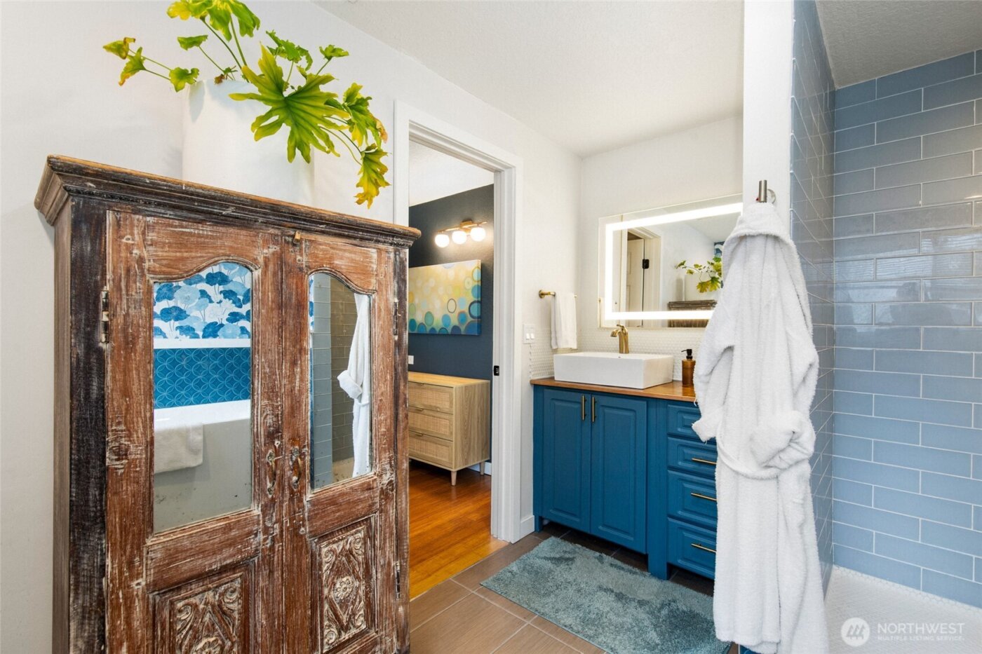 8924 NE 191st Place , Bothell, WA 98011