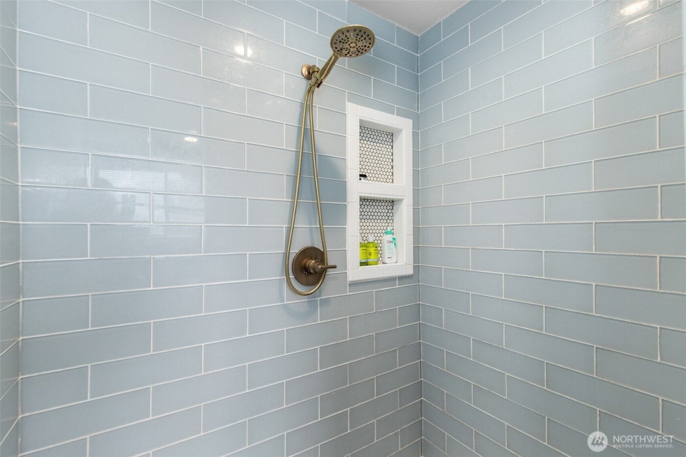 8924 NE 191st Place , Bothell, WA 98011