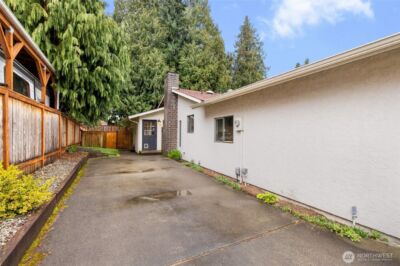 8924 NE 191st Place , Bothell, WA 98011 - Photo 35