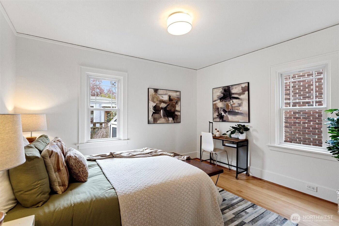 1425 S Hanford Street , Seattle, WA 98144