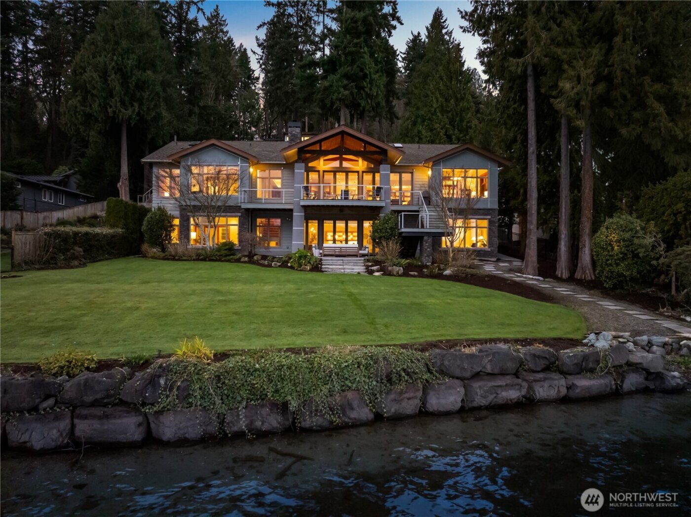 4632 E Mercer Way , Mercer Island, WA 98040