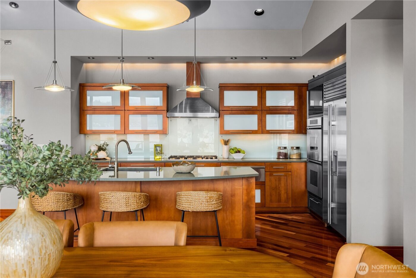 4632 E Mercer Way , Mercer Island, WA 98040