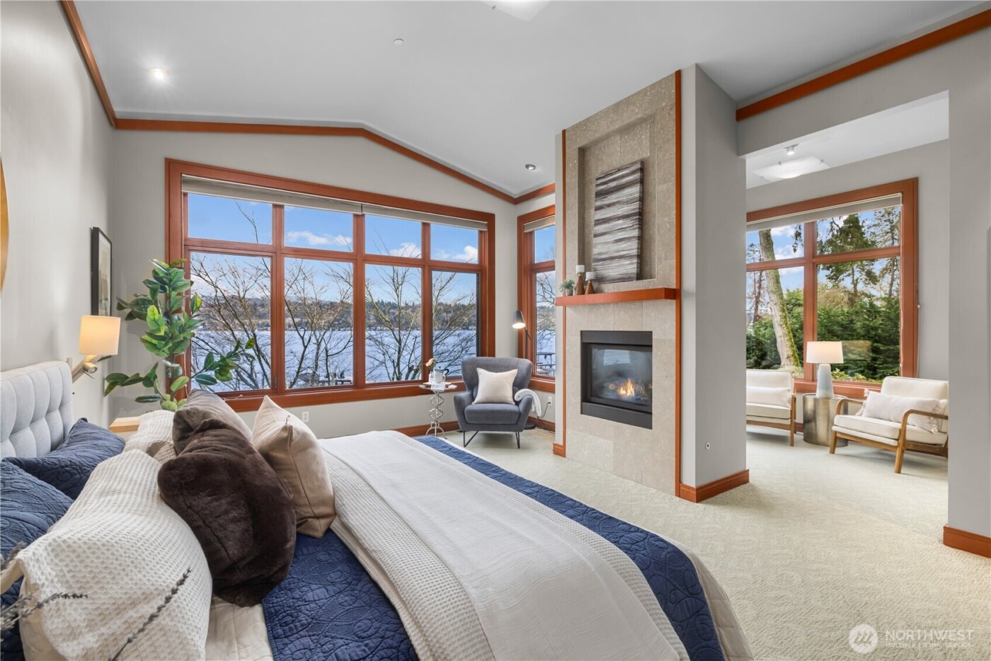 4632 E Mercer Way , Mercer Island, WA 98040