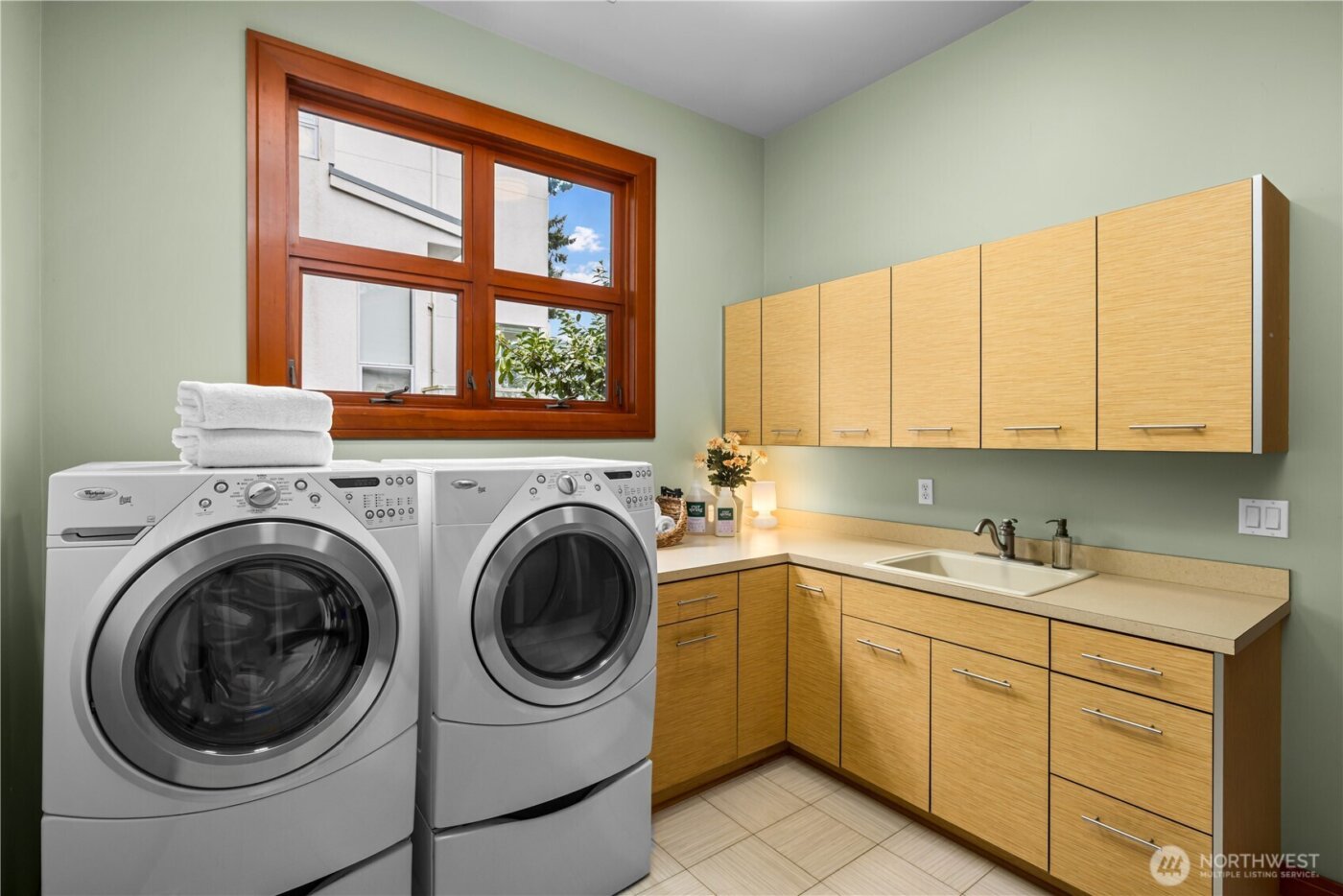 4632 E Mercer Way , Mercer Island, WA 98040