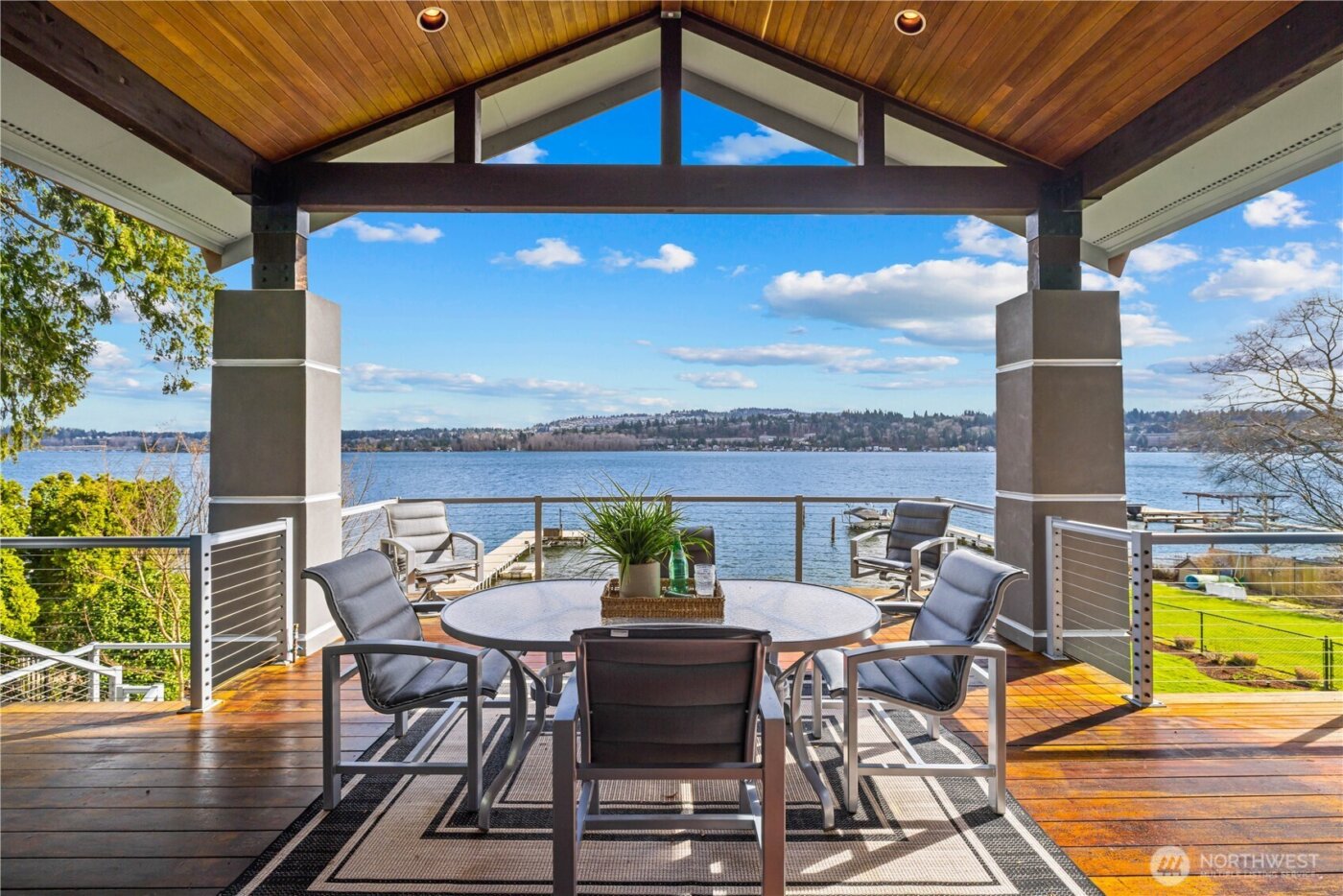 4632 E Mercer Way , Mercer Island, WA 98040