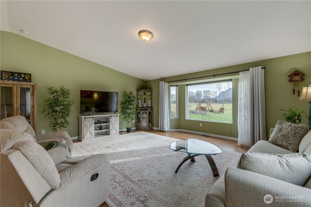 32011 371st Avenue NE, Arlington, WA 98223